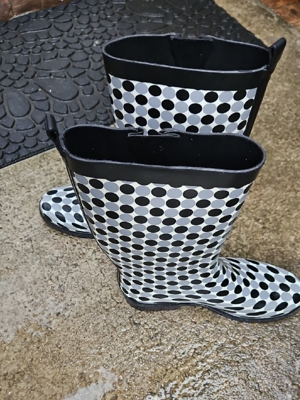 Capelli of New York Black Grey White Polka Dot Tall Rain Boots Size 12 - Picture 16 of 17